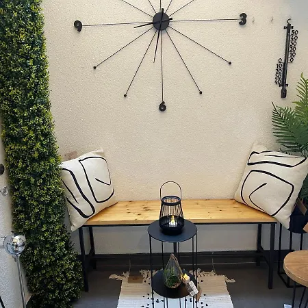 Spalatum New Chic & With Kitchen And Terrace - Centre Guest house Split