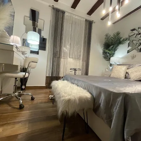 Guest house Spalatum New Chic & With Kitchen And Terrace - Centre