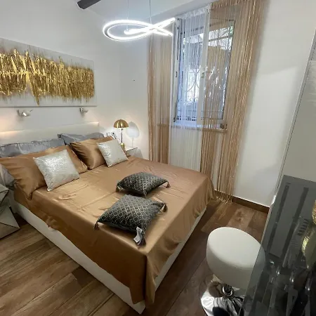 Spalatum New Chic & With Kitchen And Terrace - Centre Guest house Split